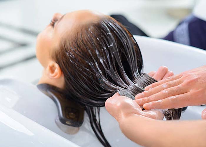 Beauty parlours in Gandhinagar